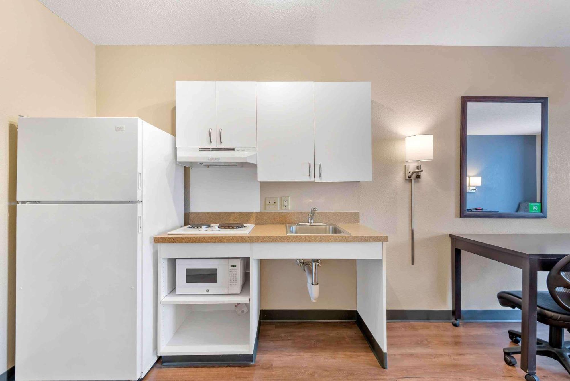 Extended Stay America Select Suites - Charlotte - Airport Zewnętrze zdjęcie