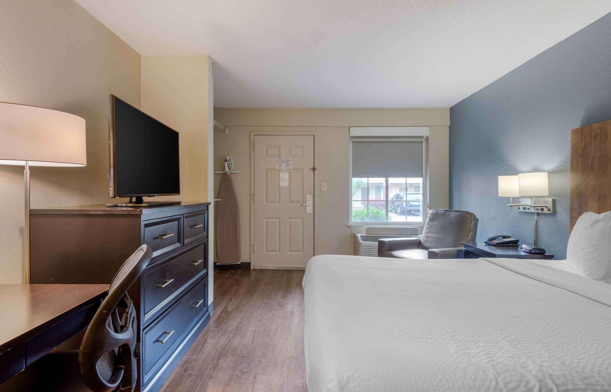 Extended Stay America Select Suites - Charlotte - Airport Zewnętrze zdjęcie