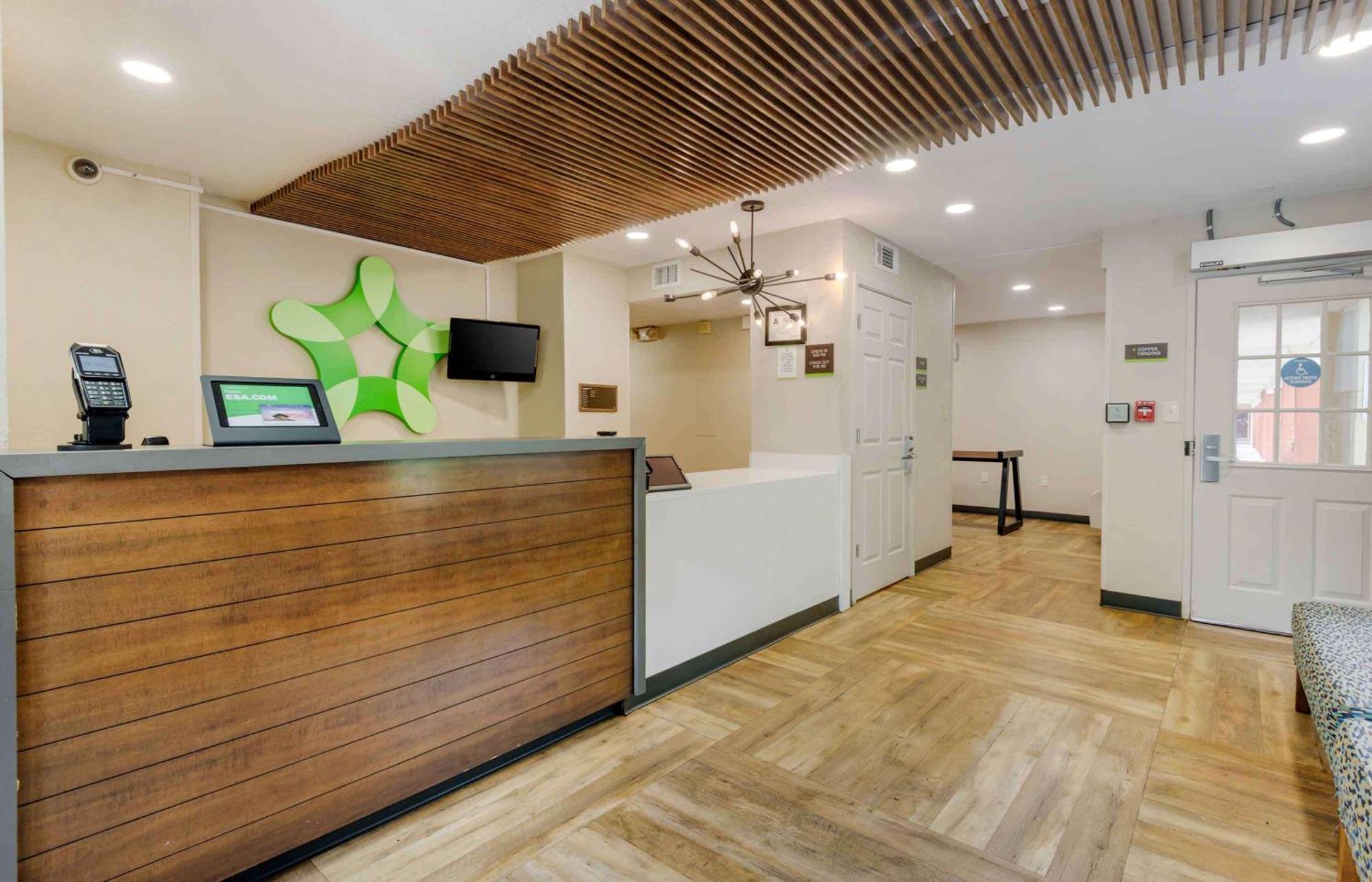 Extended Stay America Select Suites - Charlotte - Airport Zewnętrze zdjęcie