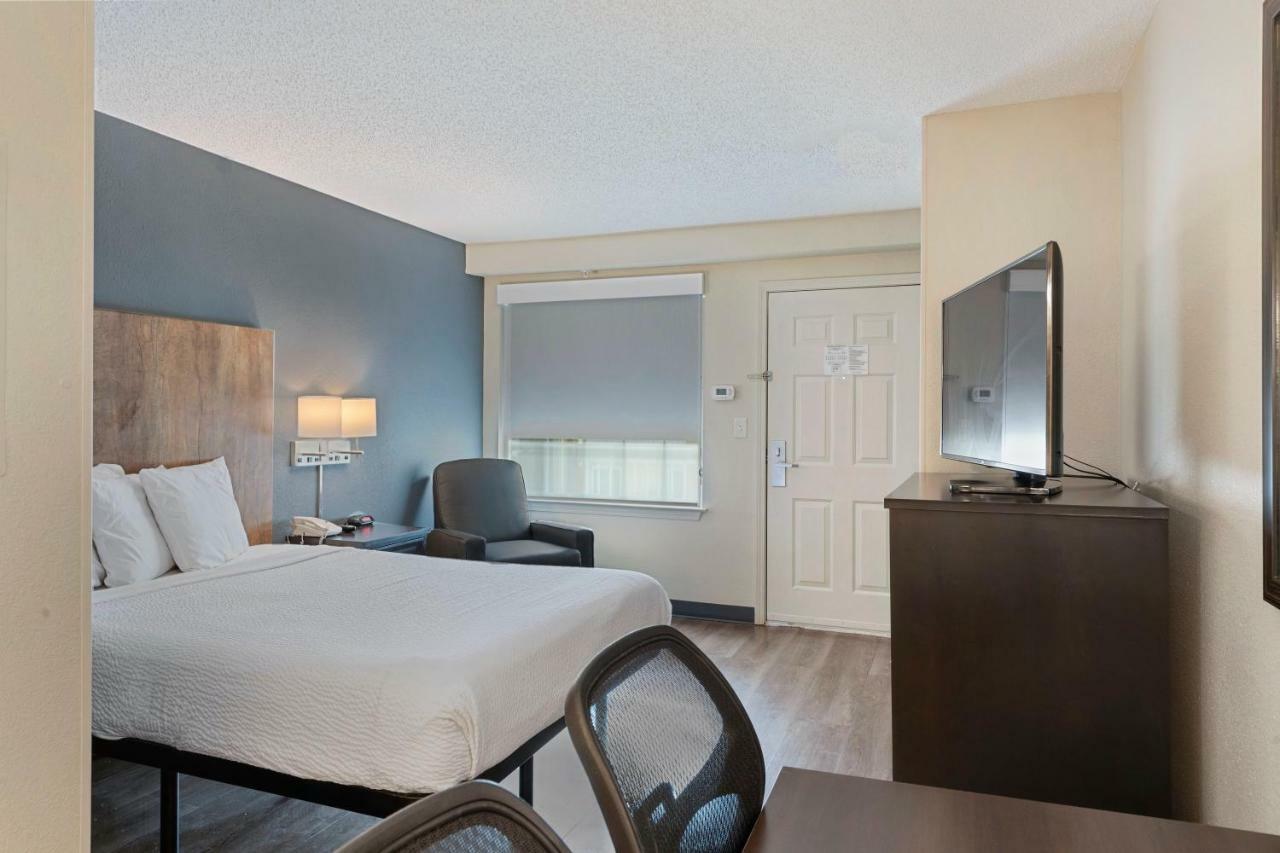 Extended Stay America Select Suites - Charlotte - Airport Zewnętrze zdjęcie